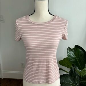 American Eagle women’s pink/white striped soft and sexy cropped shirt size S